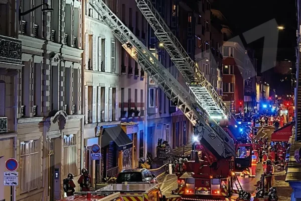 Tragedie la Paris: Prăbușirea Podelei în Timpul unei Petreceri și Impactul Său Asupra Comunității