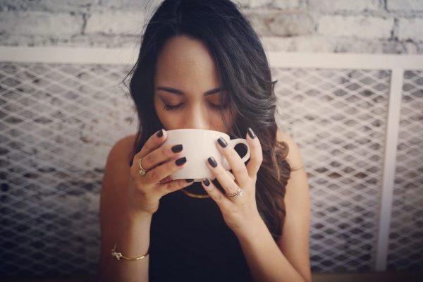 Impactul Metodei de Preparare a Cafelei asupra Sănătății: Ce Trebuie să Știi Despre Diterpeni și Colesterol