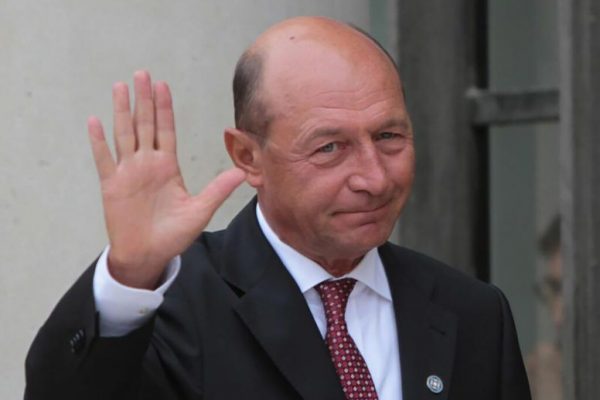 Pensiile în România: Traian Băsescu și Controversele Recalculării Veniturilor
