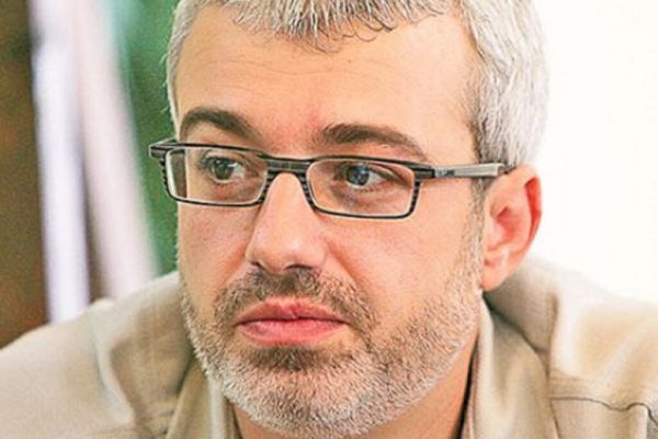 Transformarea lui Cătălin Crișan: O privire profundă asupra schimbărilor fizice și emoționale după operația de coloană