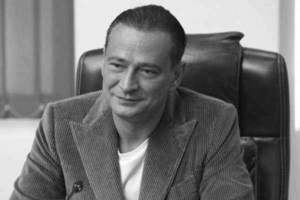 Starea de sănătate a primarului Daniel Băluță: O analiză a intoxicațiilor cu metale grele și implicațiile acestora