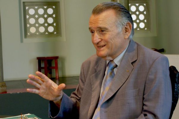 Mămăliga și Colesterolul: O Analiză a Avertismentelor Medicului Virgiliu Stroescu