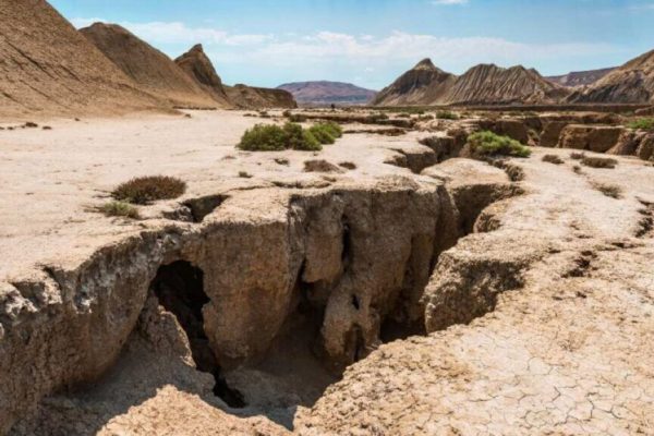 Ruptura continentală: O falie gigantică amenință să despartă Africa în două