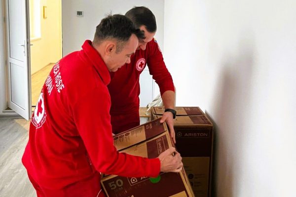 Accesul la apă caldă pentru copii: Un pas esențial în educația din județul Alba