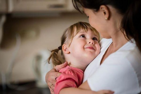 Bani de la stat pentru părinți: Ghid complet pentru familiile monoparentale din București