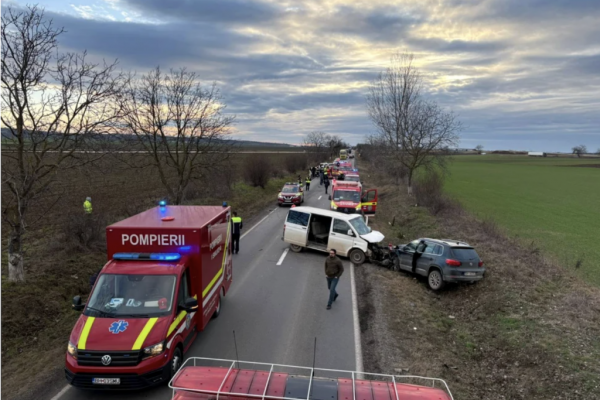 Carambol Dramatic pe DN 19E: O Analiză Detaliată a Accidentului Rutier din Bihor