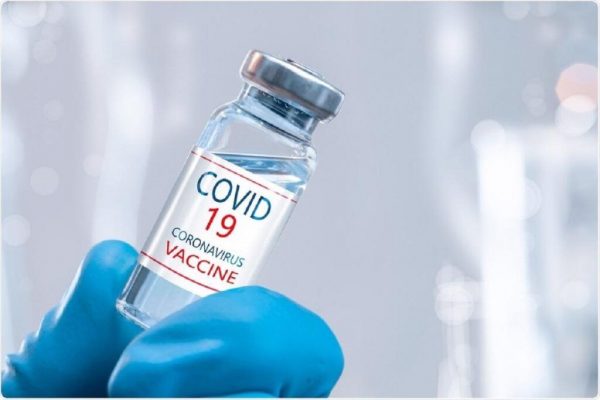 Descifrarea misterului cheagurilor de sânge post-vaccinare: ce am învățat despre vaccinurile COVID-19
