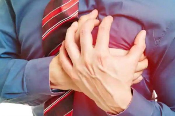 Factori biologici și stilul de viață: De ce bărbații suferă infarct cu 10 ani mai devreme decât femeile