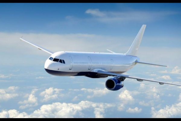 Aterizarea de Urgență pe Aeroportul Otopeni: O Analiză Detaliată a Incidentului Aviatic cu 180 de Pasageri