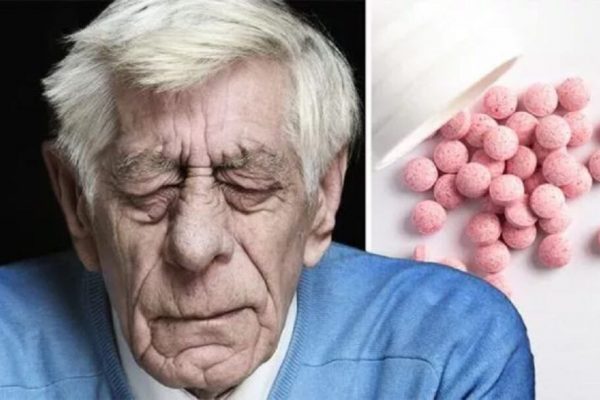 Medicamente de Evitat după 65 de Ani: Efecte Adverse și Alternative Sigure pentru Seniori