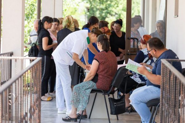 Caravana Medicală „Obezitatea este o Boală”: Oportunitate unică pentru bucureșteni