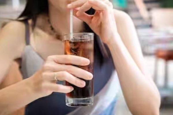 Impactul consumului de băuturi îndulcite cu zahăr asupra sănătății: Un apel urgent pentru schimbare