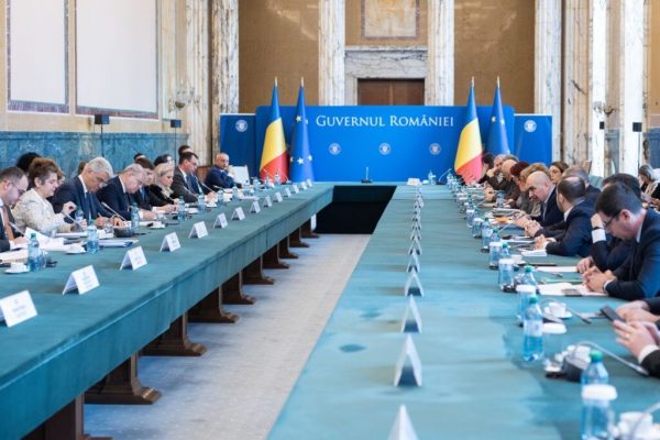 Analiza detaliată a Bugetului României pentru 2026: Creșteri și reduceri în finanțare