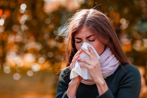 Impactul obiceiurilor cotidiene asupra alergiilor la polen: Avertismentele medicilor și soluții eficace