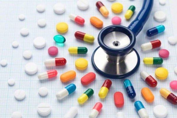 Pericolele ascunse ale medicamentelor comune: Avertizări despre antiinflamatoare și sănătatea rinichilor