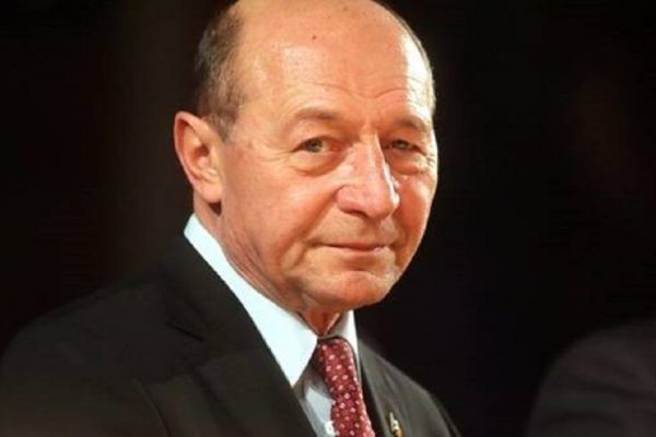 Traian Băsescu și Riscurile Securității în Contextul Prezenței Militare Americane în România