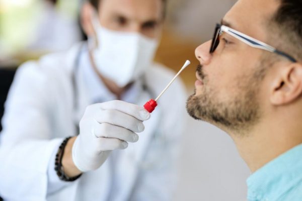 Inovație în diagnosticarea Alzheimer: Exsudatul nazal ca metodă de detecție timpurie