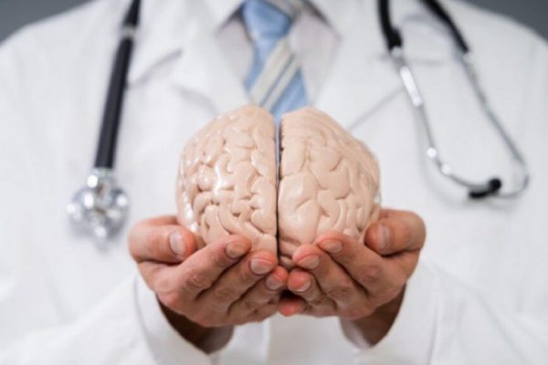 Îngrijirea Creierului: 6 Decizii Esențiale pentru Menținerea Sănătății Cognitive pe Termen Lung