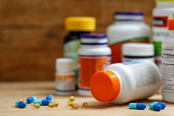 Importanța refrigerării vitaminelor: Ce trebuie să știm despre depozitarea suplimentelor alimentare