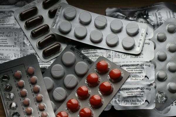 Contaminarea Medicamentelor: O Alarmă pentru Securitatea Pacienților și Industria Farmaceutică