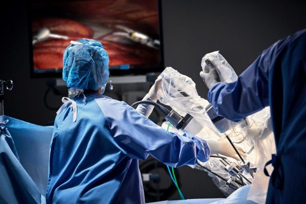 SOFMEDICA Deschide Porțile Inovației în Slovenia: Impactul Revoluției Chirurgiei Robotice în Europa Centrală și de Sud-Est