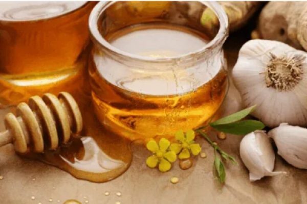 Întărirea Imunității prin Remedii Naturale: Analiza Shot-ului cu 7 Ingrediente Benefice