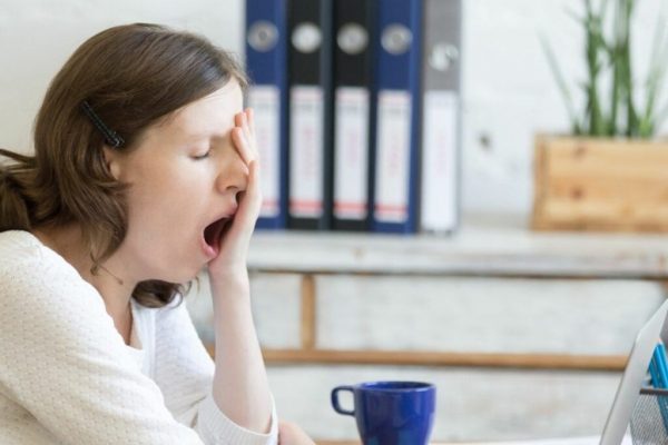 Cazul unei femei din Spania: Pensia de invaliditate pentru oboseala cronică și provocările sistemului de sănătate