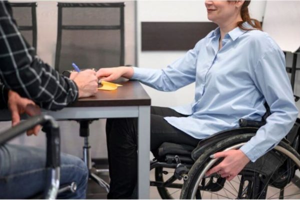 Biletele Gratuite de Tratament pentru Persoanele cu Handicap: Oportunități și Provocări în 2026