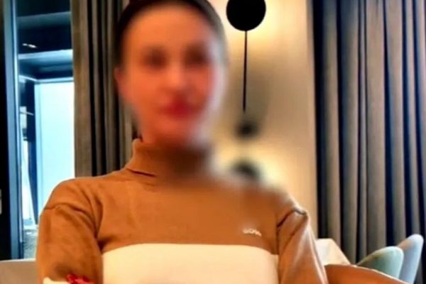 Tragedia unei intervenții estetice: Impactul liftingului facial asupra unei vieți și acuzațiile de neglijență medicală