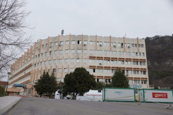 Anchetă în Spitalul Județean Piatra Neamț: Absențe inexplicabile ale cadrelor medicale în timpul programului