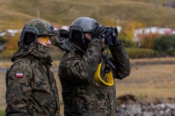 Controversa legislației germane: Noi reglementări pentru plecările bărbaților între 18 și 46 de ani