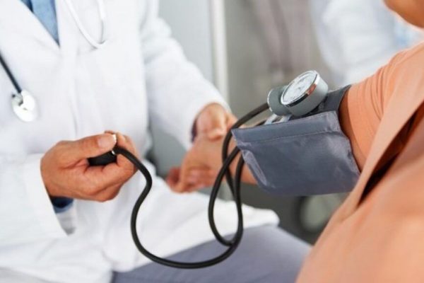 Tensiunea arterială: Cum greșelile frecvente ne pot pune viața în pericol