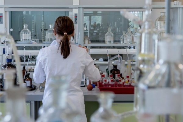 GSK și Viitorul Oncologiei: O Analiză Detaliată a Tratamentului Mo-rez și Implicațiile Sale Strategice