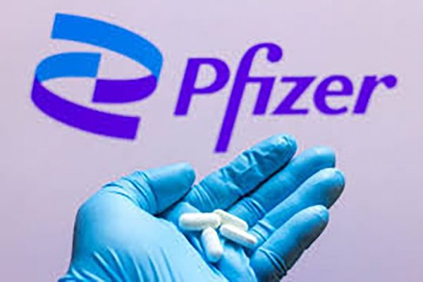 Negocierile cu Pfizer: Oportunități și Provocări pentru Sistemul de Sănătate din România