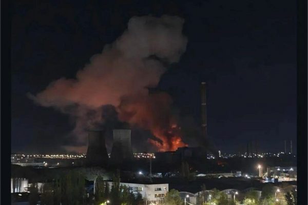 Incendiul de la CET Vest: O analiză detaliată a unei situații de urgență în inima Capitalei