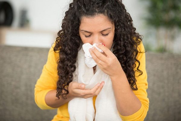 Epistaxisul: Mai Mult Decât O Simplă Sângerare Nazală – Semnale de Alarmă pentru Sănătatea Cardiovasculară