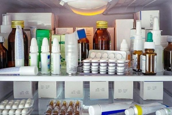 Impactul temperaturii asupra eficienței medicamentelor: Ce trebuie să știi despre păstrarea acestora
