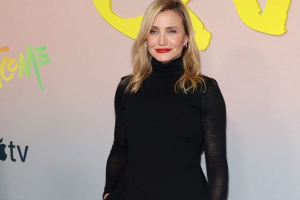 Cameron Diaz devine mamă pentru a treia oară: Naștere la 53 de ani și provocările asociate