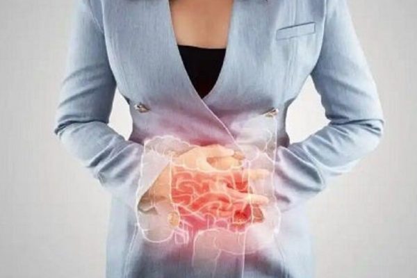 Elena Hueanu și Lupta cu Boala Crohn: O Privire Asupra Impactului Sănătății asupra Vieții Publice