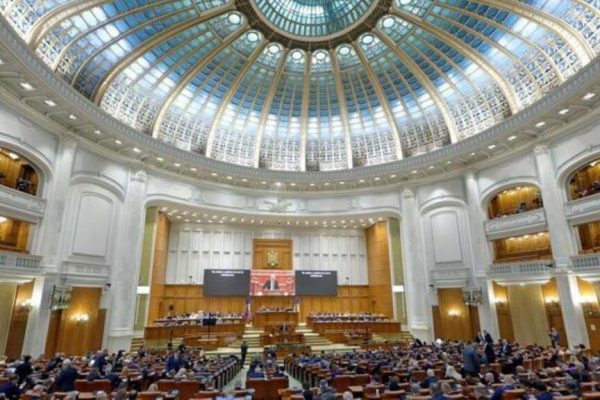 Guvernul Interimar în România: Provocări și Implicații pentru Pensionari și Salariați