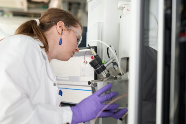 Impactul reglementării produselor cu nicotină asupra sănătății publice: Avertismentul experților europeni