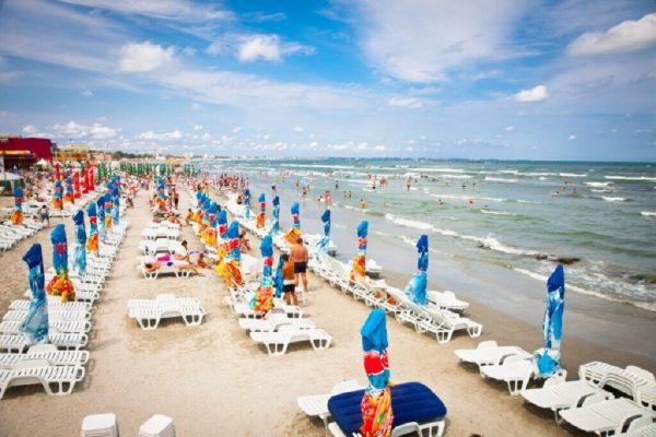 Vacanțe pe litoralul românesc: Prețuri accesibile și perspective pentru 2026