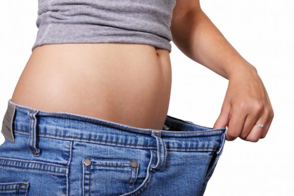Cum se Transformă Greutatea Odată cu Vârsta: Ghidul Complet pentru Sănătatea Ta după 30 de Ani