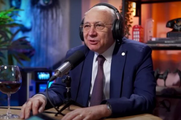 Legătura dintre depresie și cancer: Analiza declarațiilor profesorului Irinel Popescu
