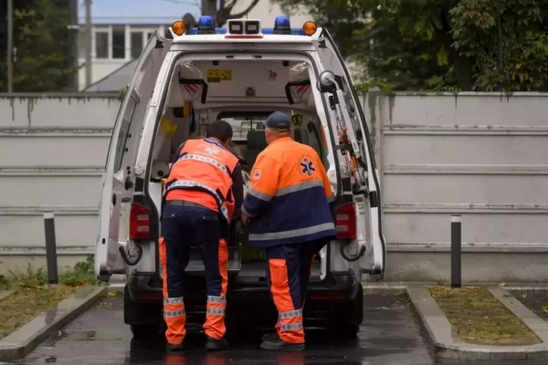 Tragedie în lumea esteticii: Moartea unei femei după o operație cosmetică și implicațiile acesteia