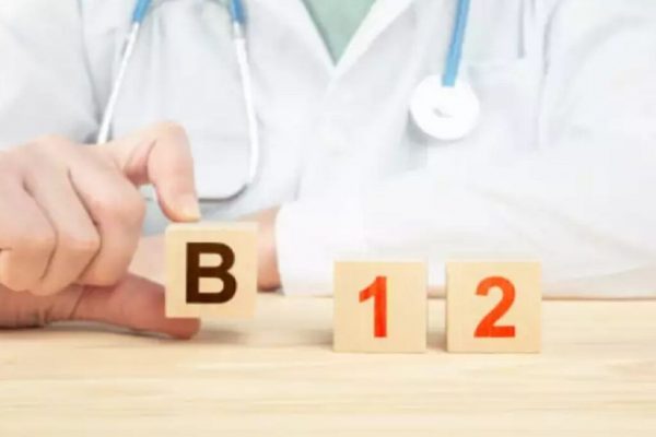 Importanța Vitaminei B12 în Prevenția Declinsului Cognitiv: Ce Ne Spune Studiul Recent