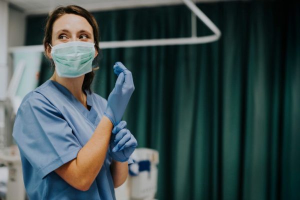 Viitorul Salariilor în Asistența Medicală: Perspectivele pentru 2027