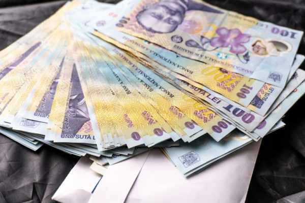 Sprijin financiar pentru tinerii absolvenți: Indemnizația de șomaj și oportunitățile de integrare pe piața muncii în 2026