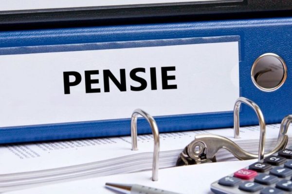 Creșterea vârstei de pensionare pentru femei: Implicații și perspective pentru viitor