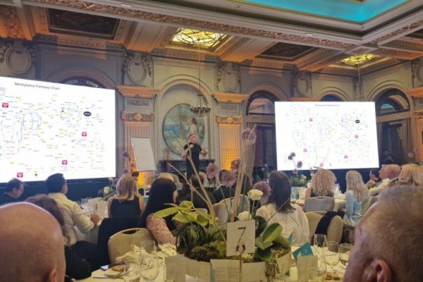 Depășirea Mitului Bolilor Genetice: Perspectivele lui Gary Brecka și Nadia Comăneci la Atheneee Palace Bucharest